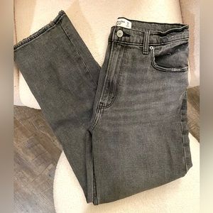 Abercrombie Ankle Straight Ultra High Rise Jean